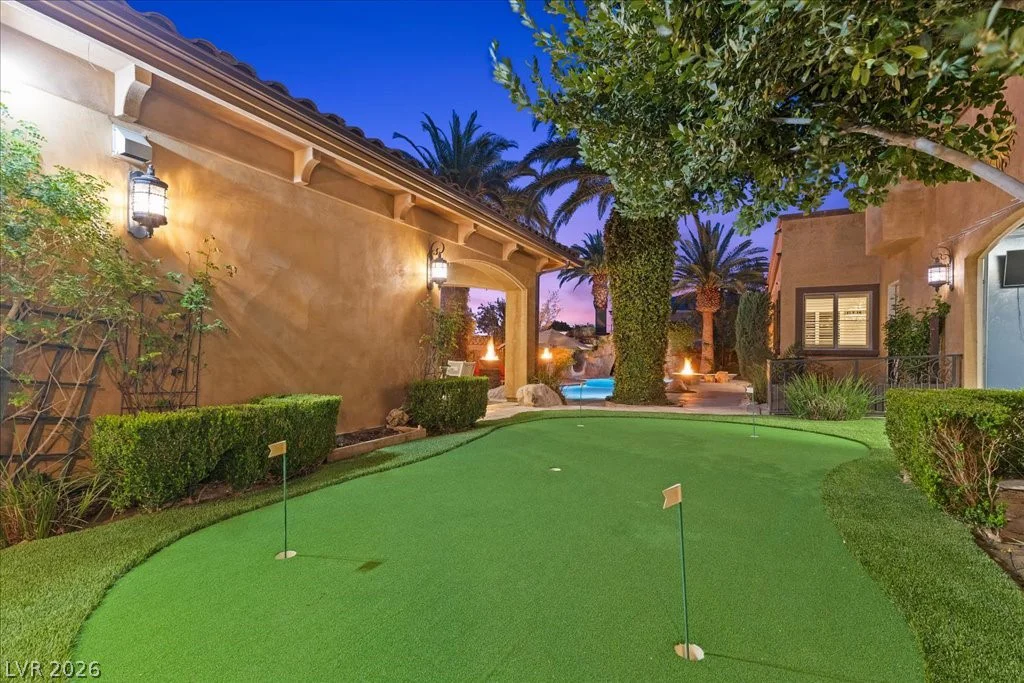 8455 Stange, Las Vegas, NV 89129