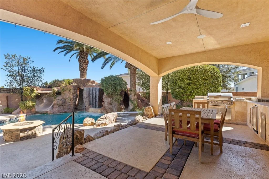 8455 Stange, Las Vegas, NV 89129