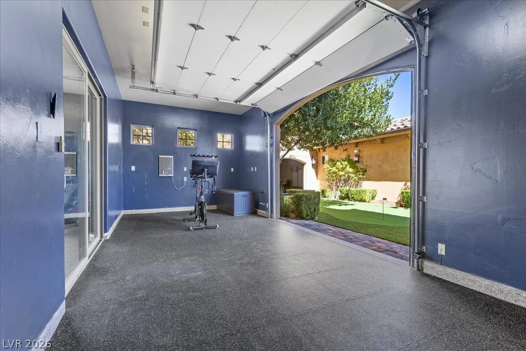 8455 Stange, Las Vegas, NV 89129