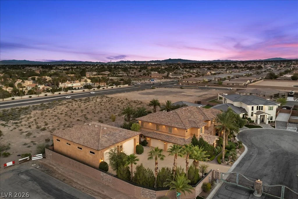 8455 Stange, Las Vegas, NV 89129