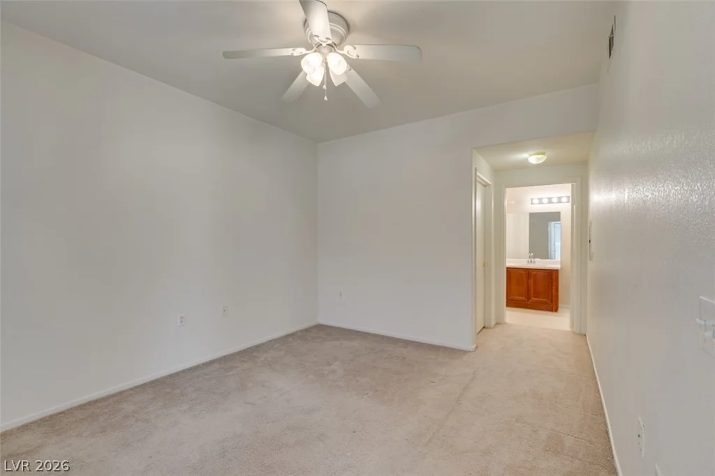 10245 Maryland, Las Vegas, NV 89183