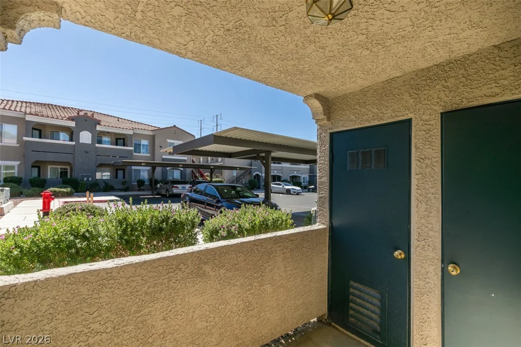 10245 Maryland, Las Vegas, NV 89183