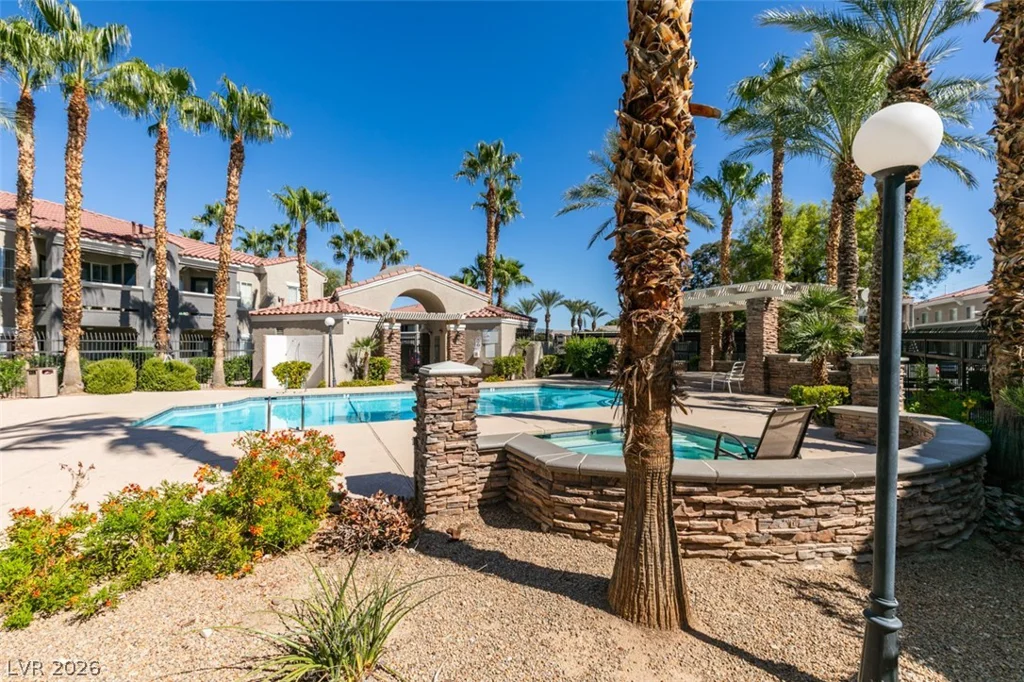 10245 Maryland, Las Vegas, NV 89183