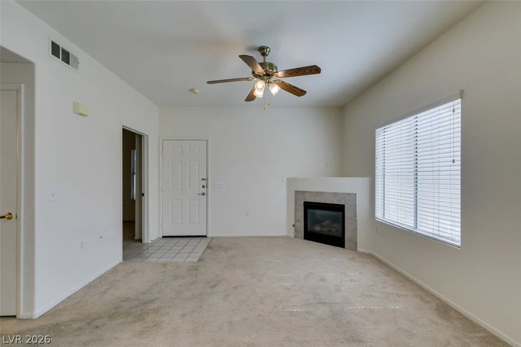 10245 Maryland, Las Vegas, NV 89183