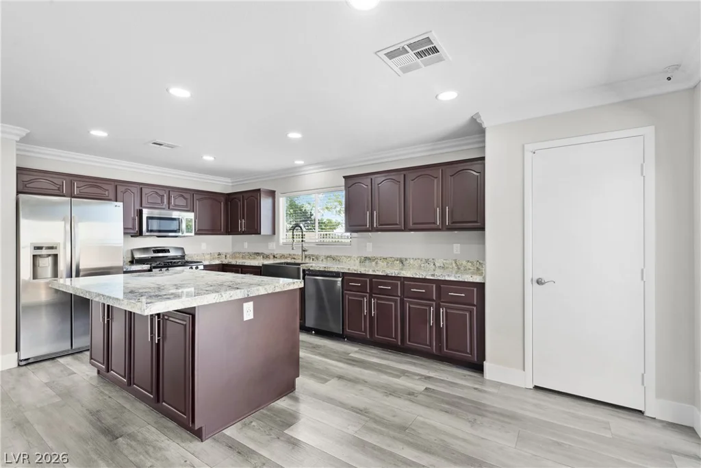 1000 Amber Gate, Henderson, NV 89002