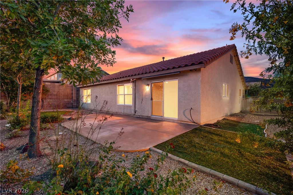 1000 Amber Gate, Henderson, NV 89002