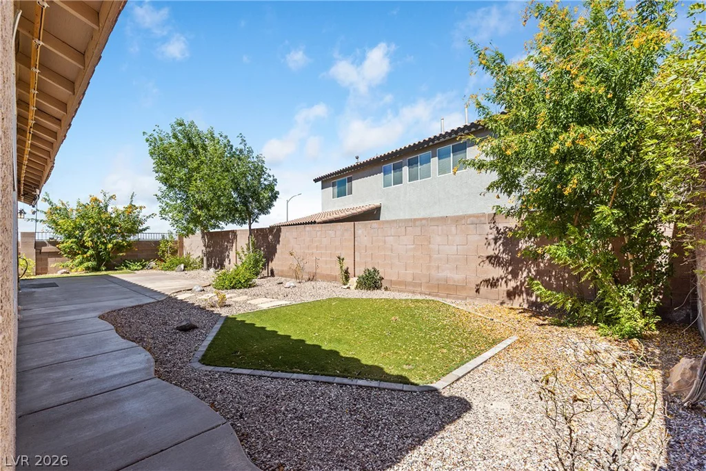 1000 Amber Gate, Henderson, NV 89002
