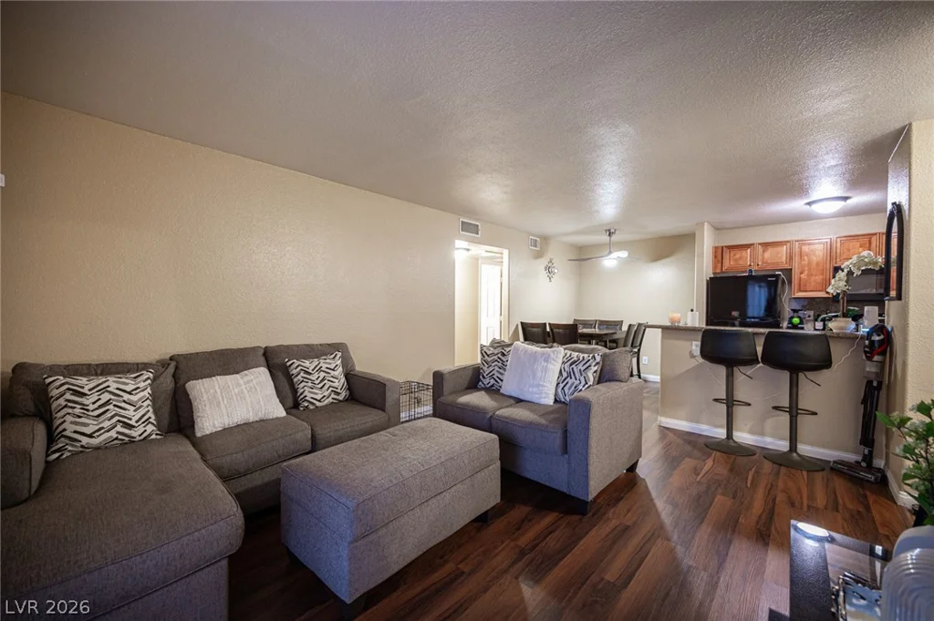 2969 Juniper Hills, Las Vegas, NV 89142