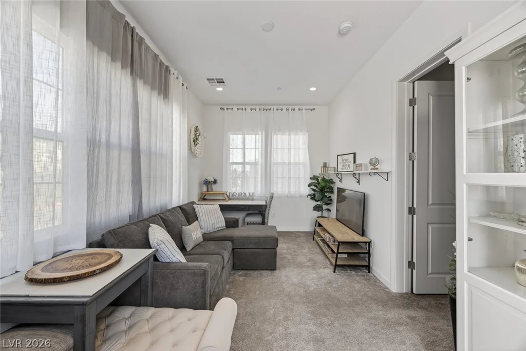 10441 Terra Landings, Las Vegas, NV 89166