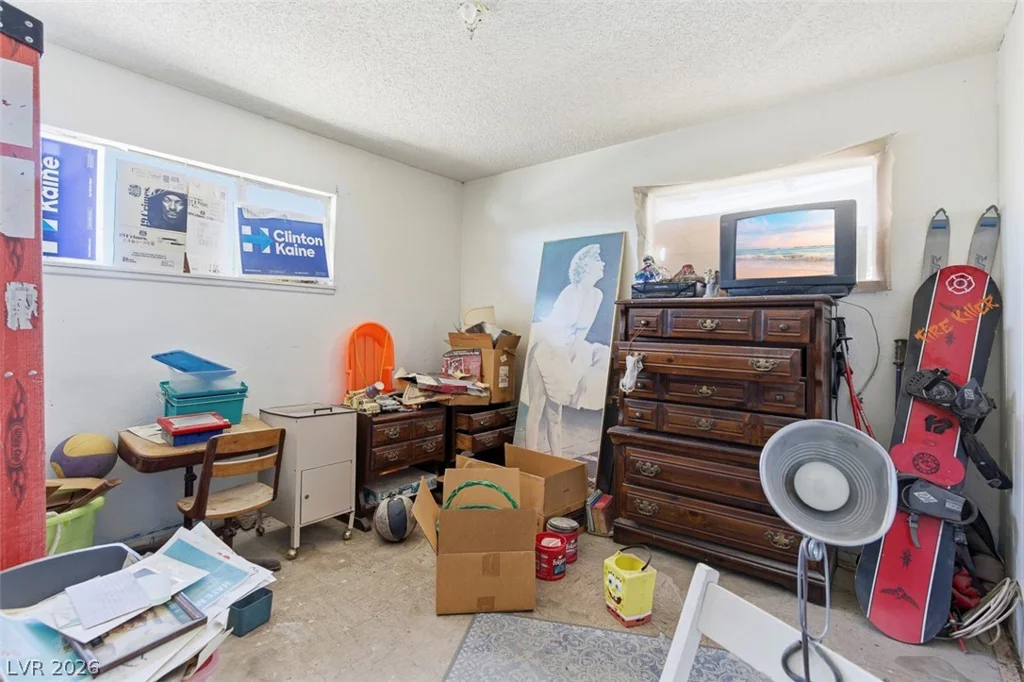 1708 Ferrell, Las Vegas, NV 89106