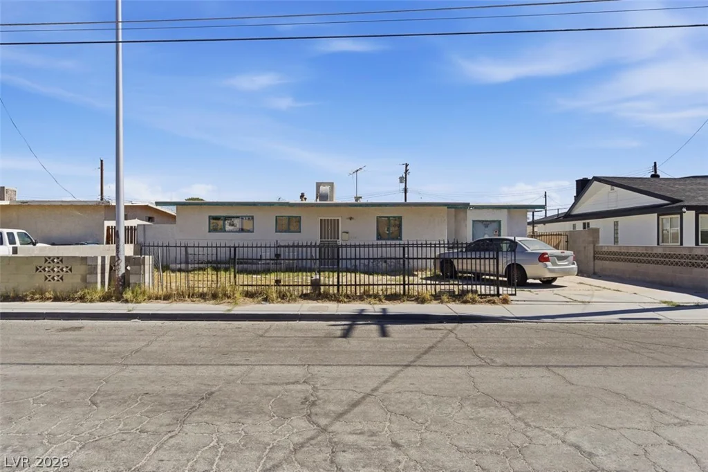 1708 Ferrell, Las Vegas, NV 89106