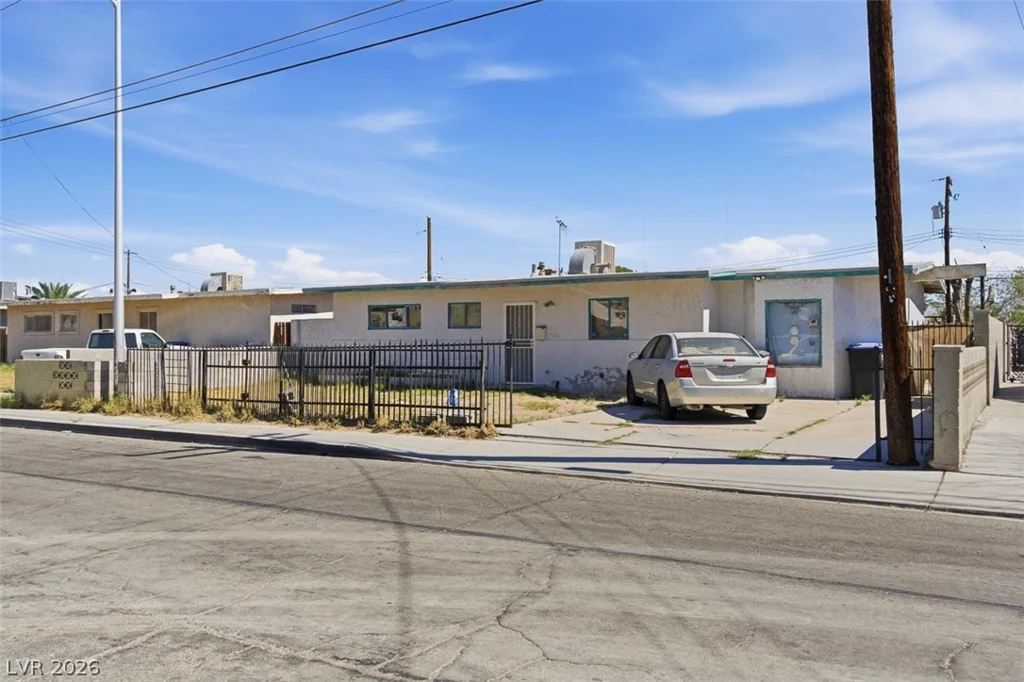 1708 Ferrell, Las Vegas, NV 89106