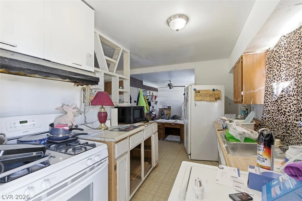 1708 Ferrell, Las Vegas, NV 89106