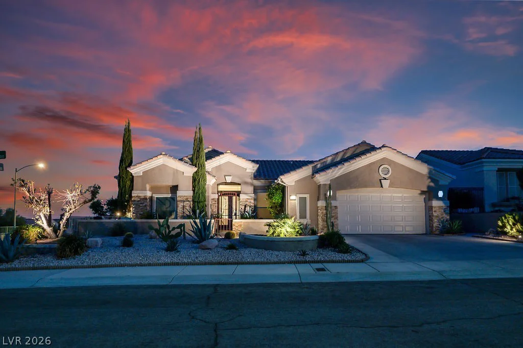 10901 Clarion, Las Vegas, NV 89134