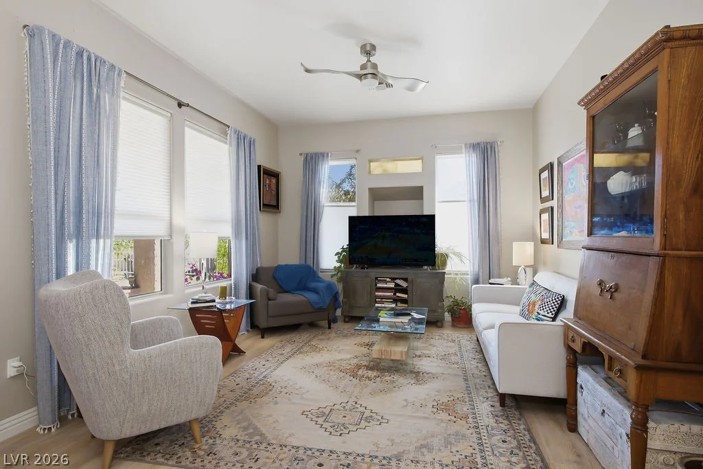 10901 Clarion, Las Vegas, NV 89134