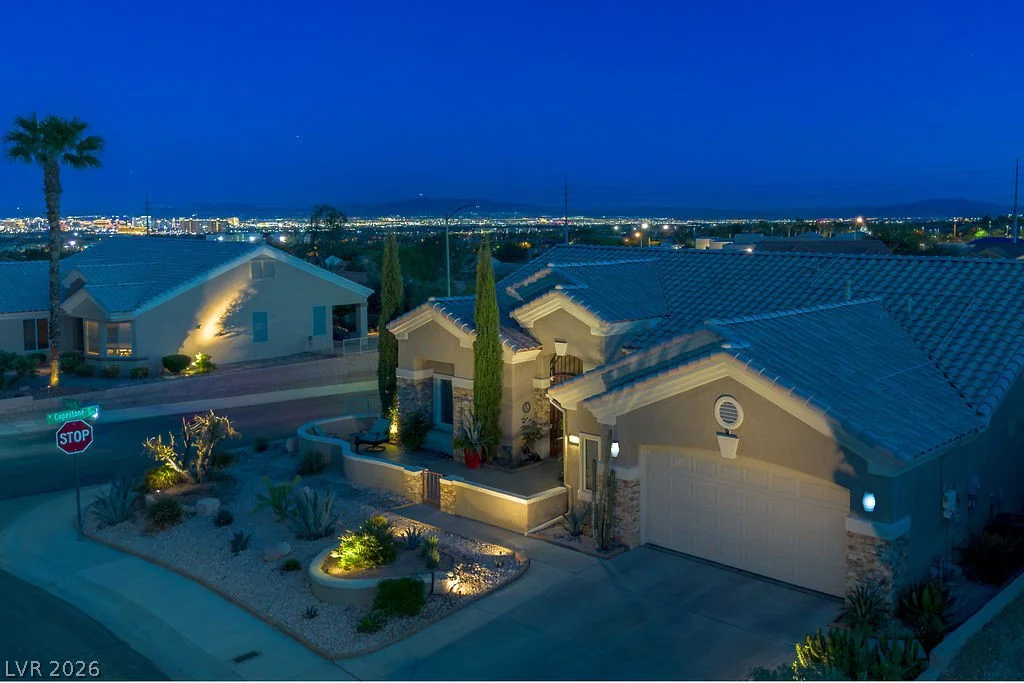 10901 Clarion, Las Vegas, NV 89134