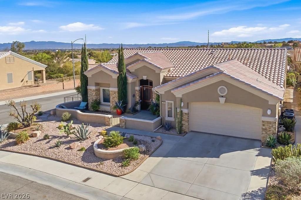 10901 Clarion, Las Vegas, NV 89134