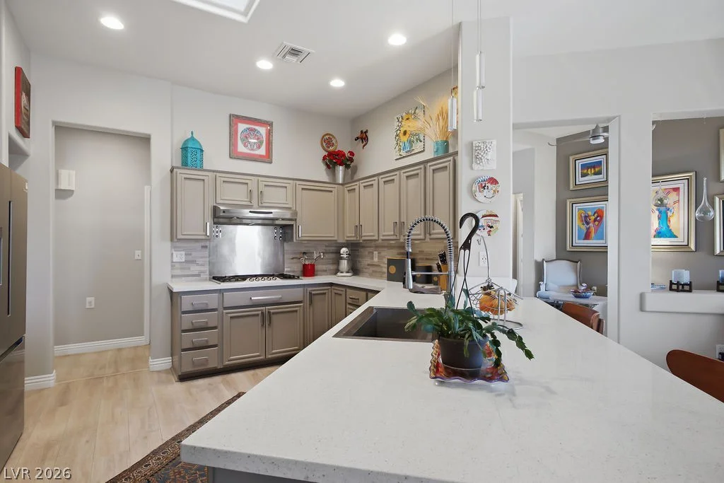 10901 Clarion, Las Vegas, NV 89134