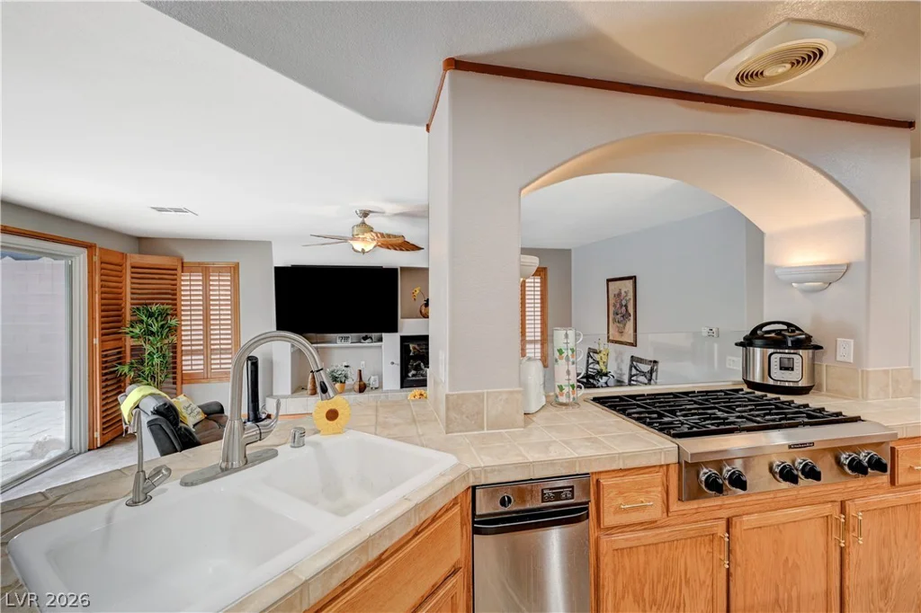 6491 Bright Nimbus, Las Vegas, NV 89139