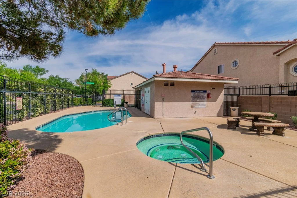5683 Boothill, Las Vegas, NV 89118