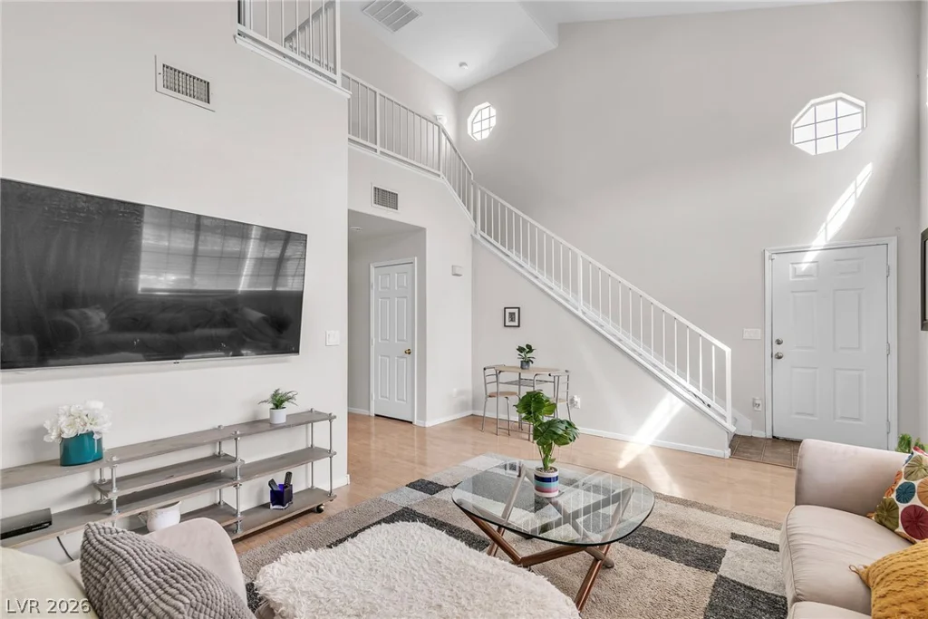 5683 Boothill, Las Vegas, NV 89118