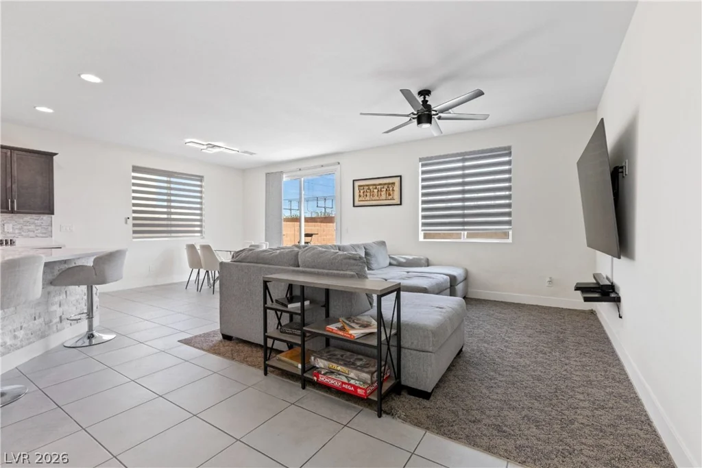 5255 Peak Rock, Las Vegas, NV 89141