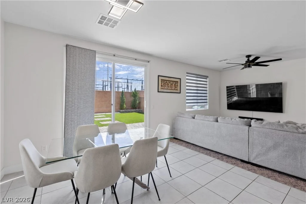 5255 Peak Rock, Las Vegas, NV 89141