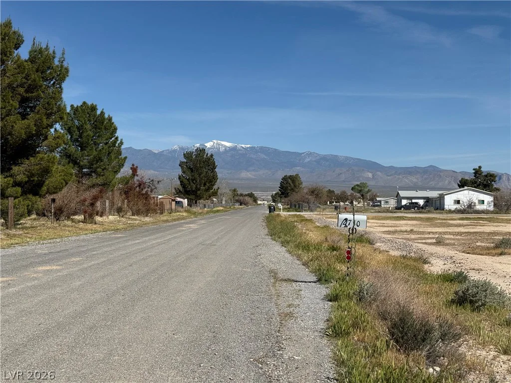 2731 Tough Girl, Pahrump, NV 89060