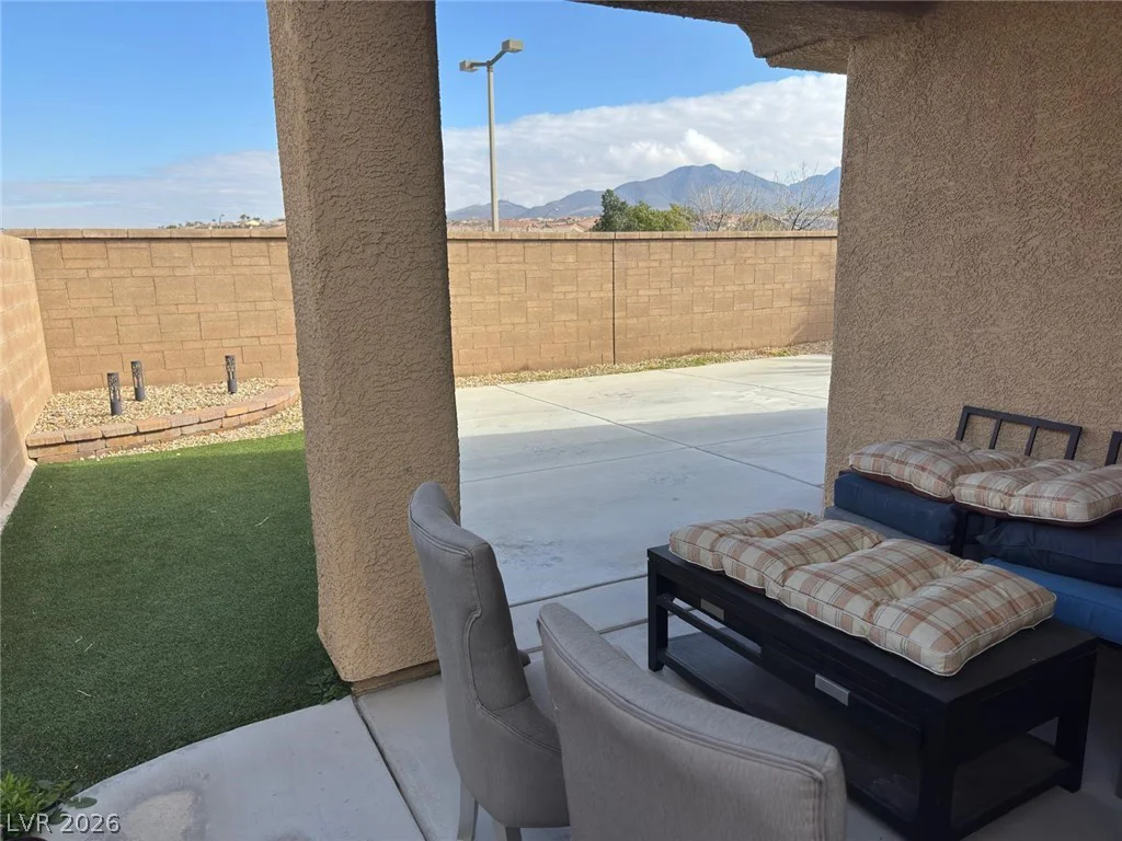 3046 Tara Murphy, Henderson, NV 89044