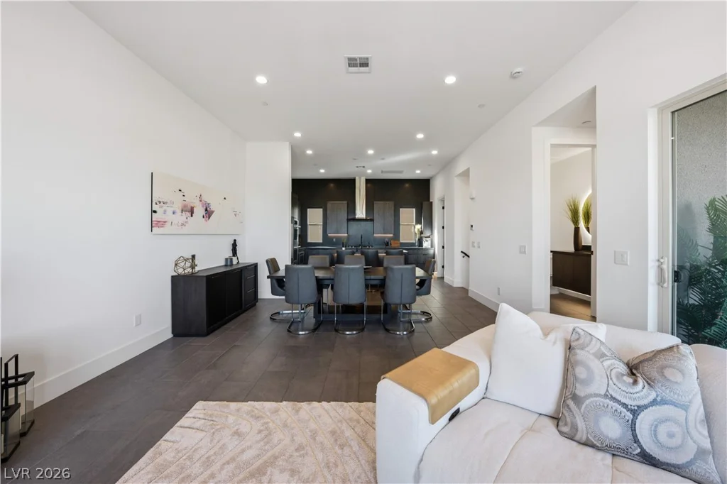 664 Sentinel Spire, Las Vegas, NV 89138