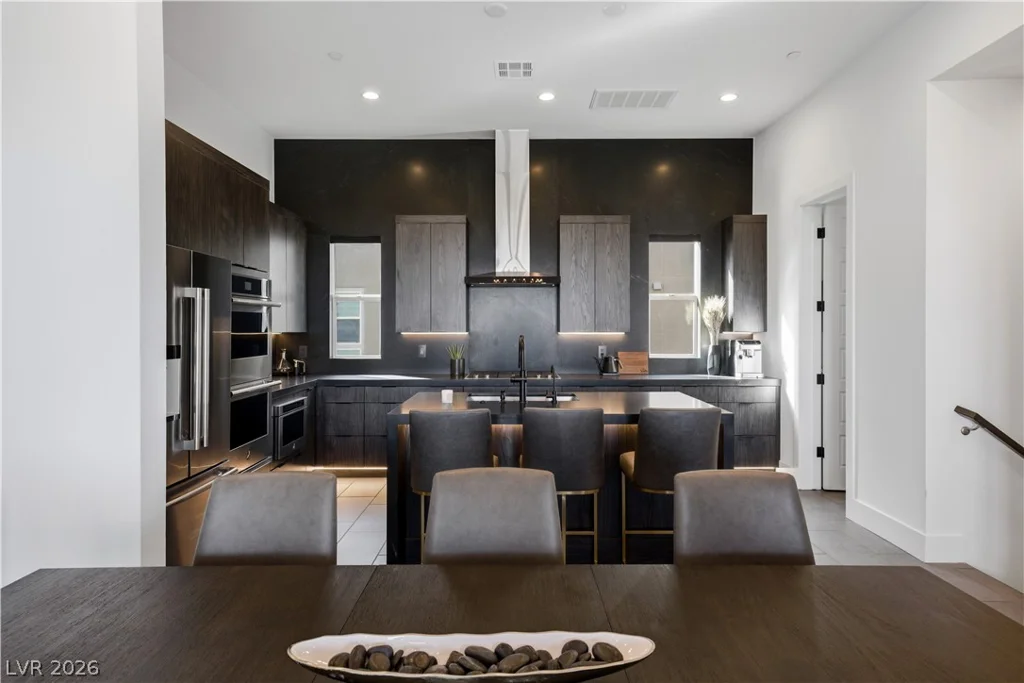664 Sentinel Spire, Las Vegas, NV 89138