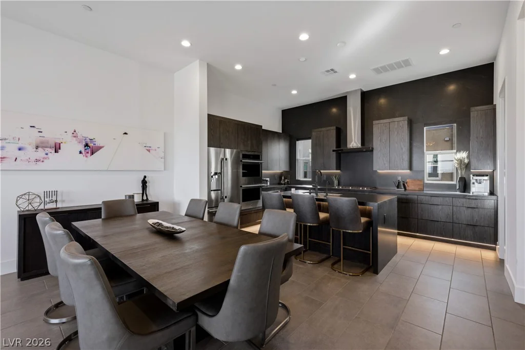 664 Sentinel Spire, Las Vegas, NV 89138