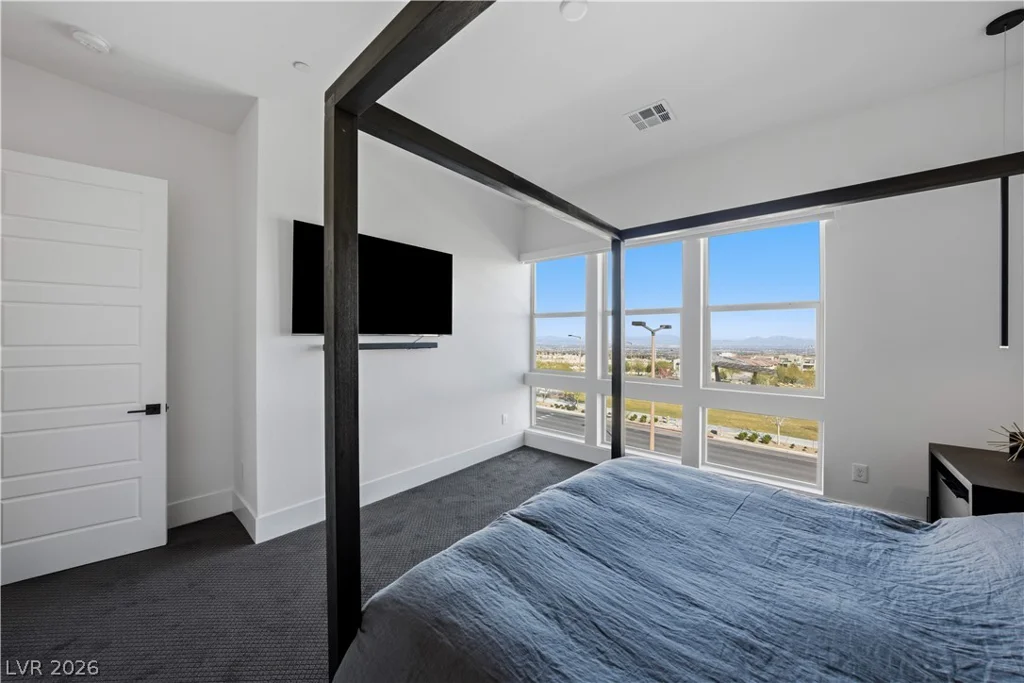 664 Sentinel Spire, Las Vegas, NV 89138