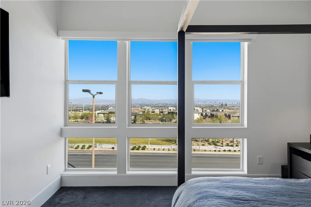 664 Sentinel Spire, Las Vegas, NV 89138