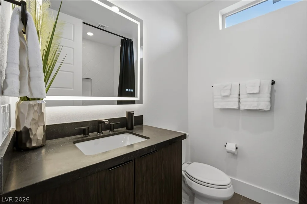 664 Sentinel Spire, Las Vegas, NV 89138