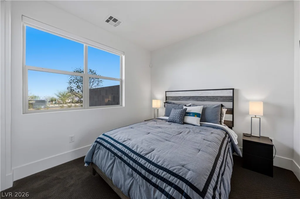664 Sentinel Spire, Las Vegas, NV 89138