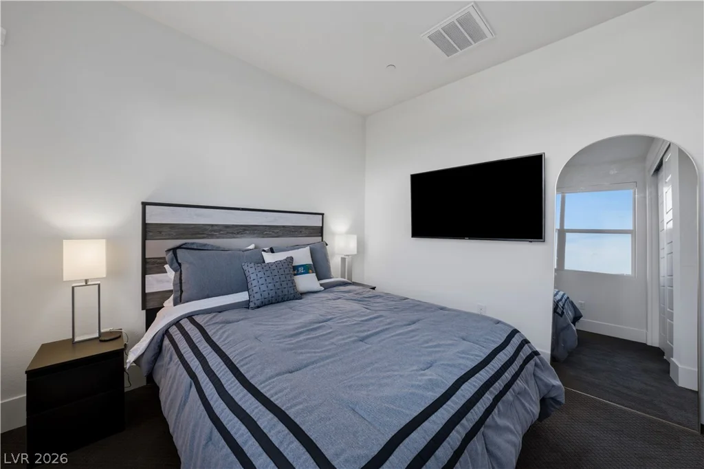 664 Sentinel Spire, Las Vegas, NV 89138