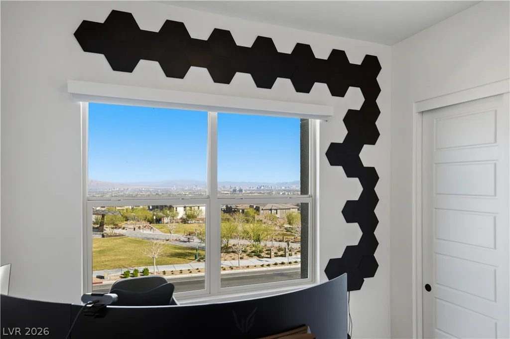 664 Sentinel Spire, Las Vegas, NV 89138