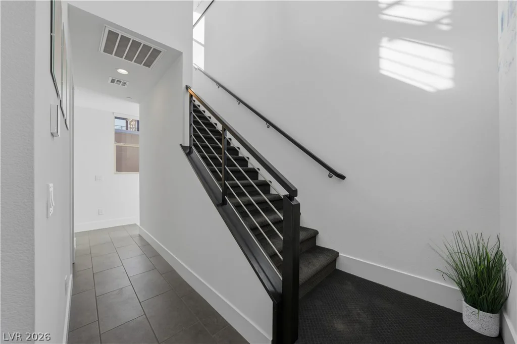 664 Sentinel Spire, Las Vegas, NV 89138