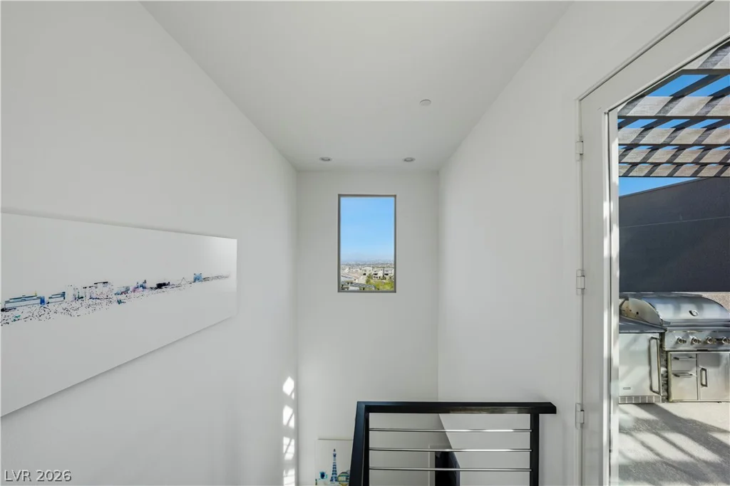 664 Sentinel Spire, Las Vegas, NV 89138