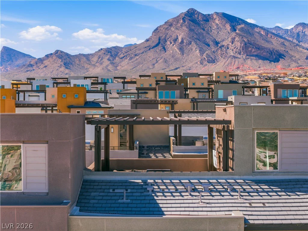664 Sentinel Spire, Las Vegas, NV 89138