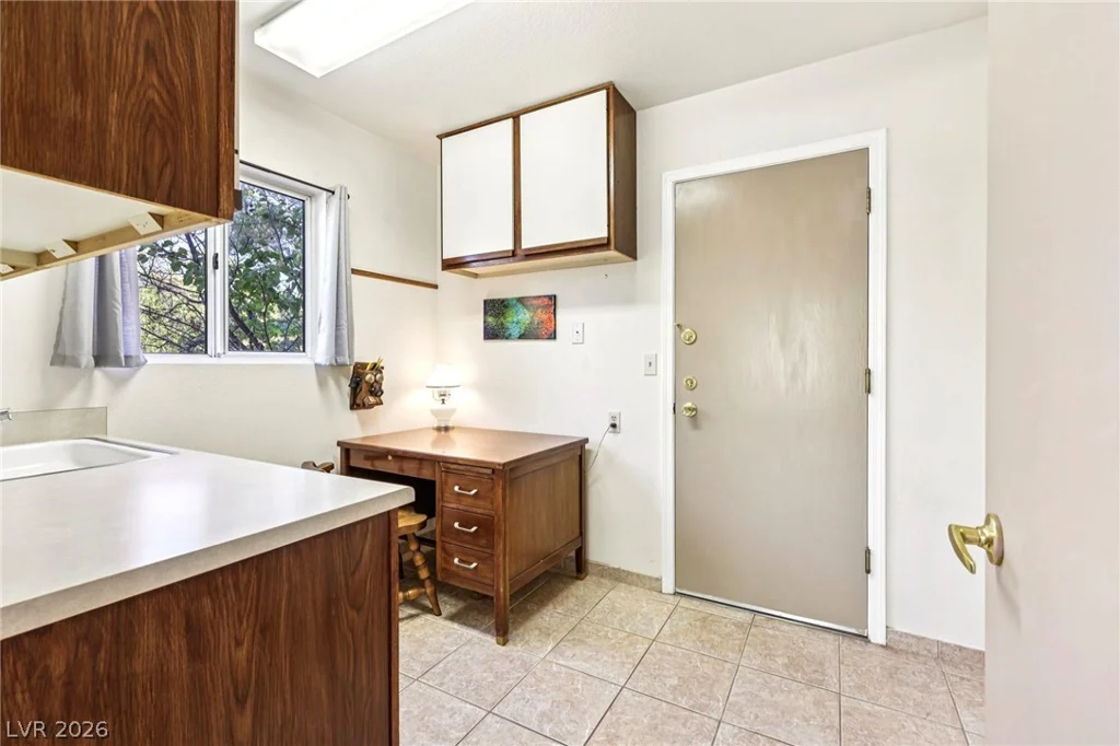 3013 Sungold, Las Vegas, NV 89134