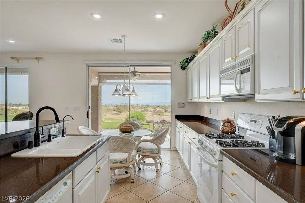 4634 Bersaglio, Las Vegas, NV 89135