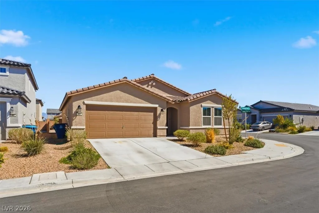 466 Horsetail Falls, Indian Springs, NV 89018