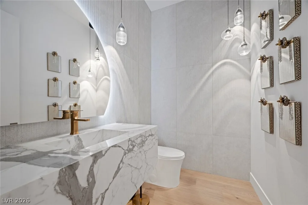 5 Gemstar, Las Vegas, NV 89135