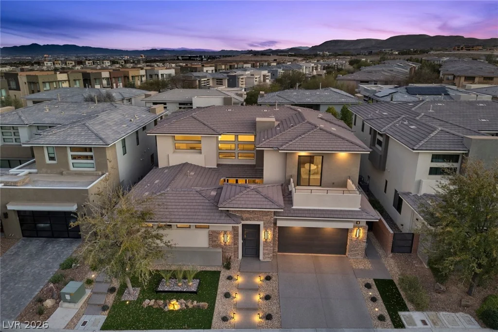 5 Gemstar, Las Vegas, NV 89135
