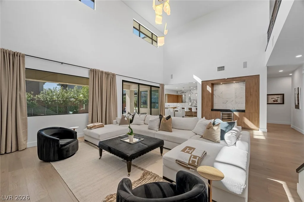5 Gemstar, Las Vegas, NV 89135