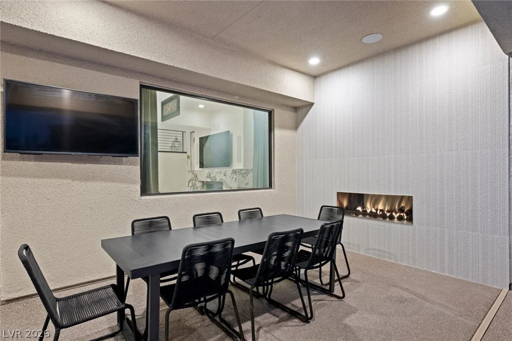 5 Gemstar, Las Vegas, NV 89135