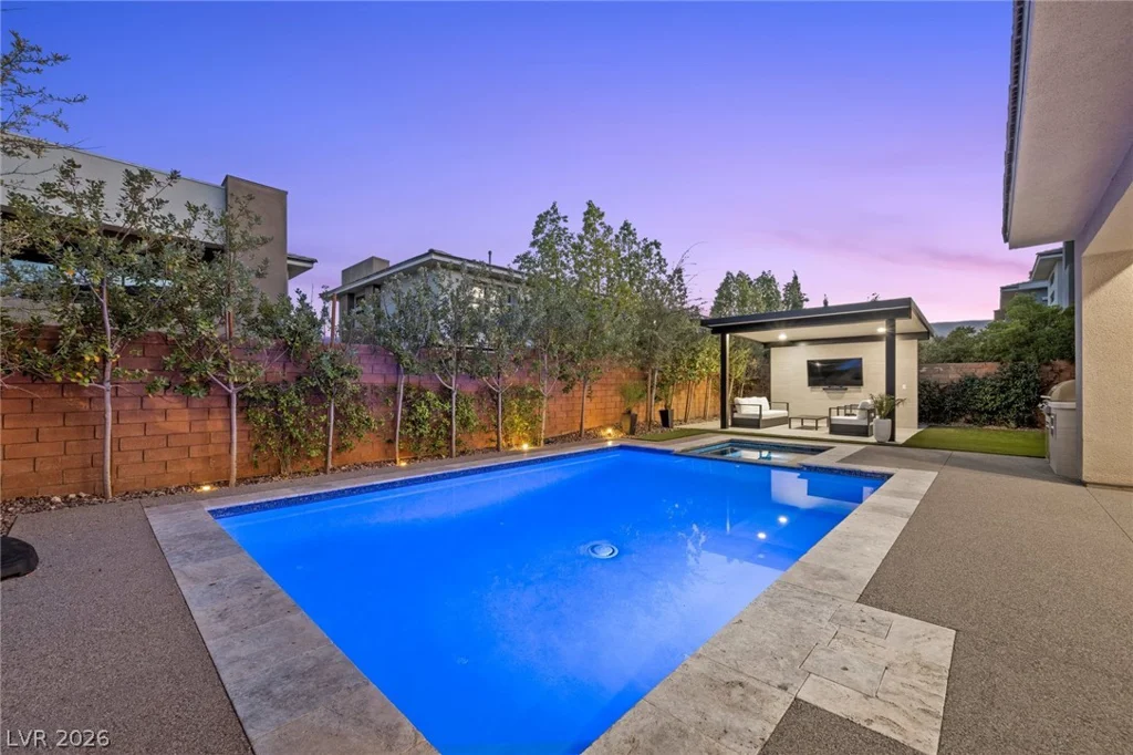 5 Gemstar, Las Vegas, NV 89135
