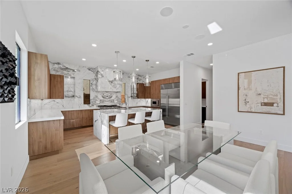 5 Gemstar, Las Vegas, NV 89135